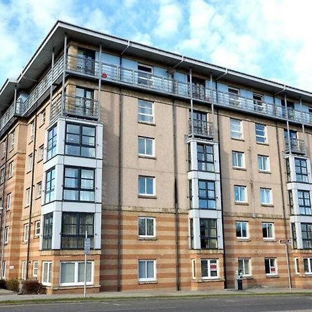 Lovely 2 Bed Apartment Close To Aberdeen Beach! Zewnętrze zdjęcie